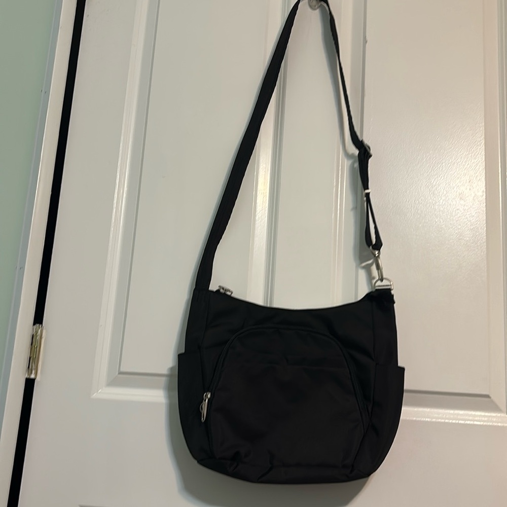 Travelon Classic Black Travel Bag